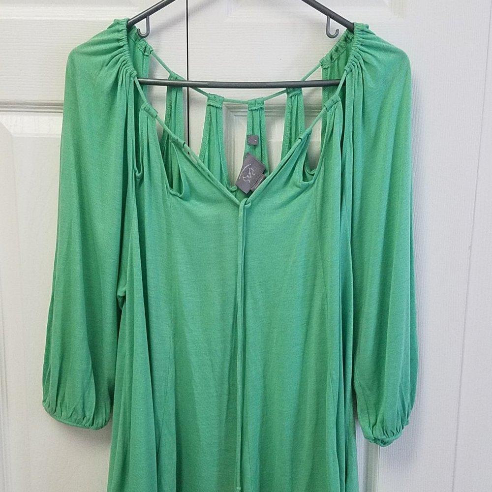 Vanessa Virginia Strung Symmetry green color. Size Small. NWT